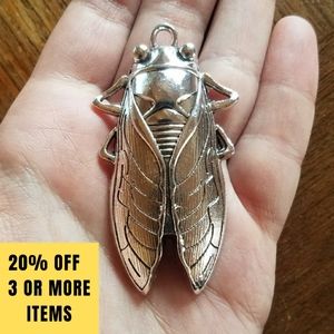 NWOT Silver Cicada Pendant